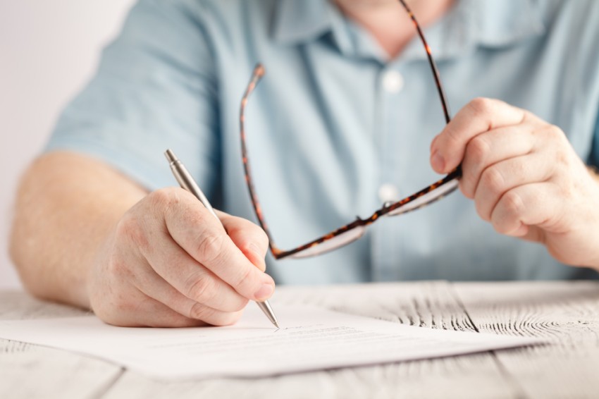 Mondeling het einde van de arbeidsovereenkomst mededelen volstaat niet