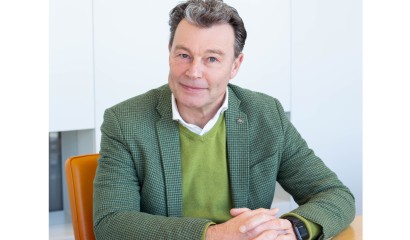 Simone